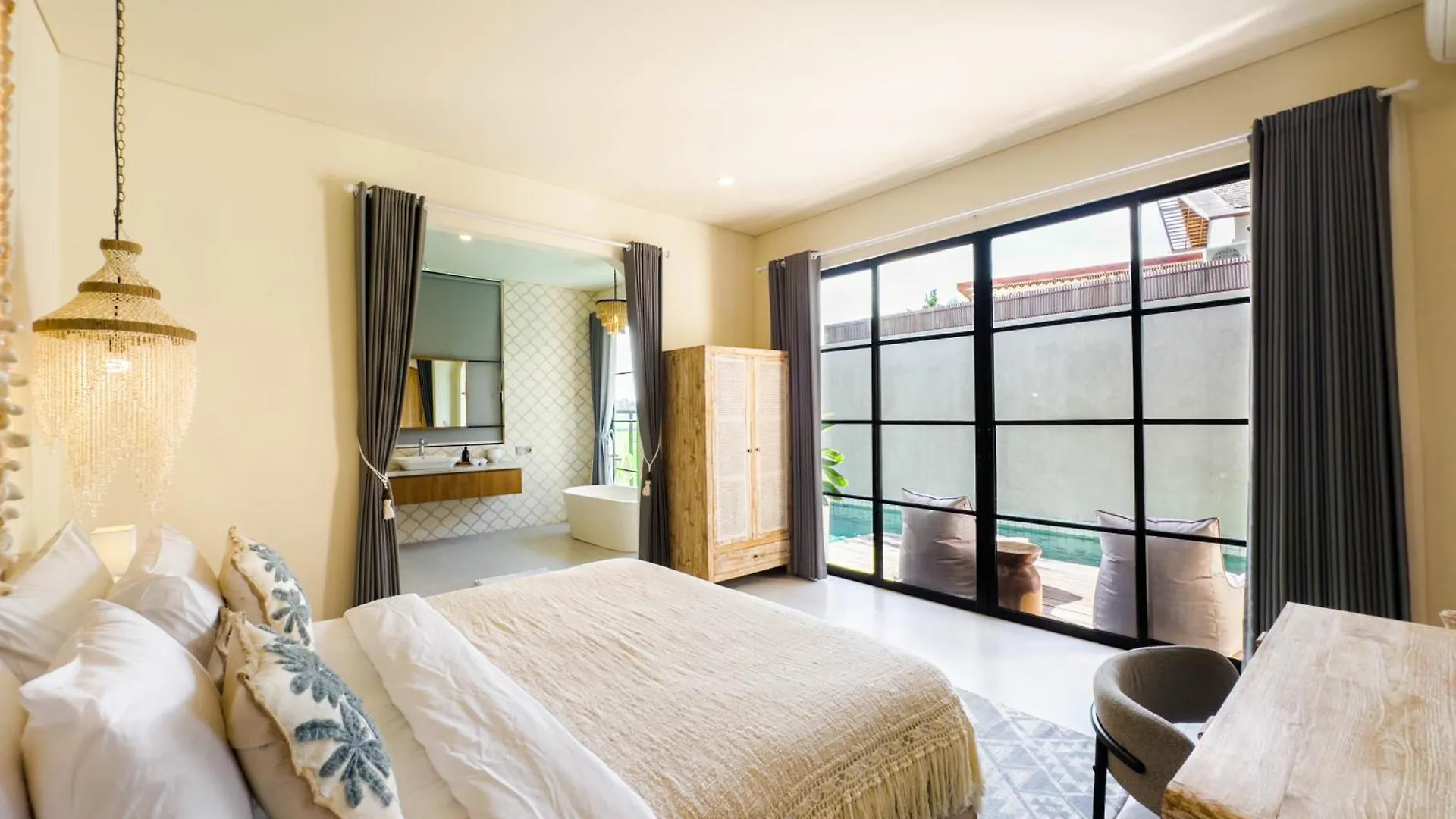 Nasha Stana - Ricefields View Villa Ubud