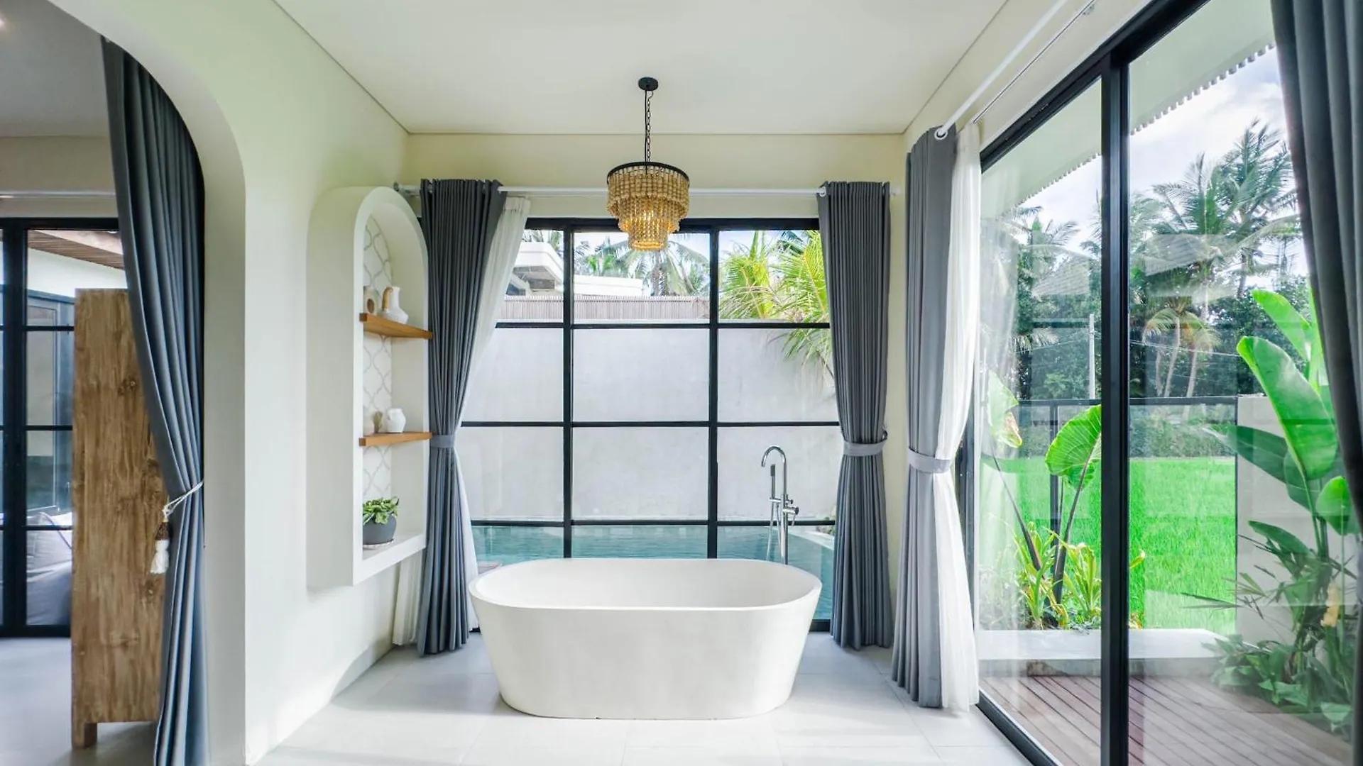 Nasha Stana - Ricefields View Villa Ubud  Indonesia